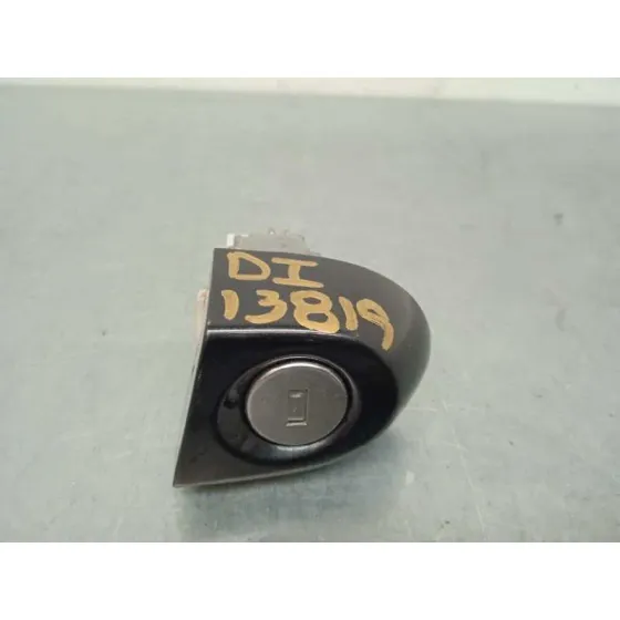Bombin Puerta Delantera Izquierda para Bmw Serie 1 Lim. (F20)