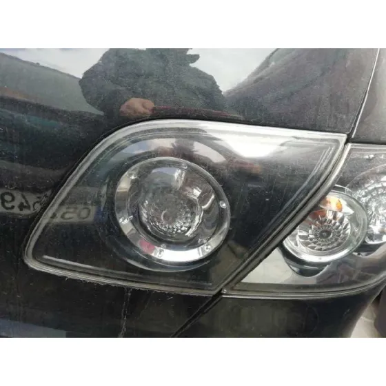 Piloto Trasero Derecho Interior para Mazda 3 Berlina (Bk)