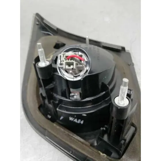 Piloto Trasero Izquierdo Interior para Mazda 3 Berlina (Bk)