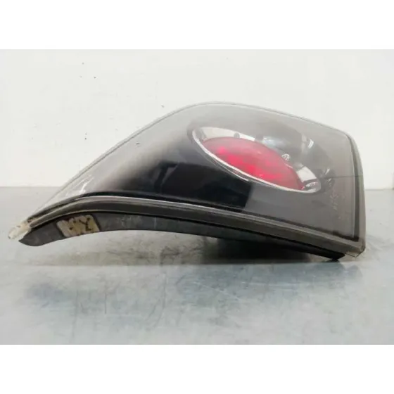 Piloto Trasero Izquierdo Interior para Mazda 3 Berlina (Bk)