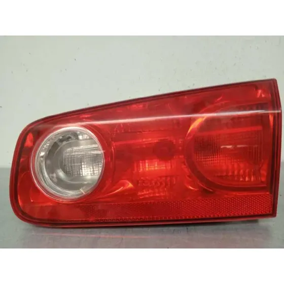 Piloto Trasero Derecho Interior para Renault Laguna Ii (Bg0)