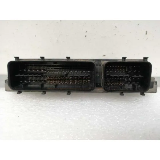 Centralita Motor Uce para Toyota Auris