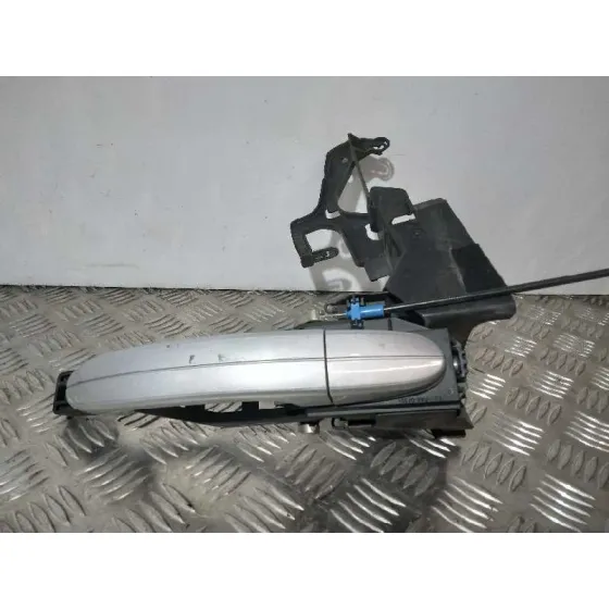 Maneta Exterior Delantera Derecha para Ford Mondeo Ber. (Ca2)