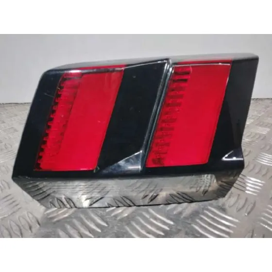 Piloto Trasero Derecho Interior para Peugeot 3008