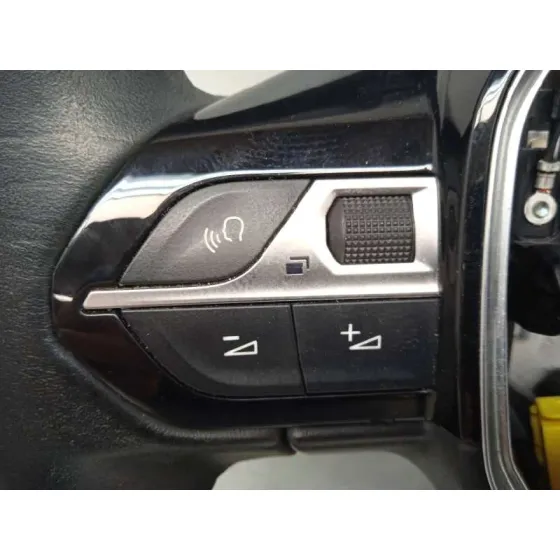 Volante para Peugeot 3008