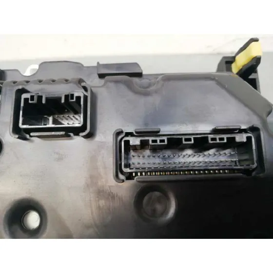 Cuadro Instrumentos para Toyota Auris