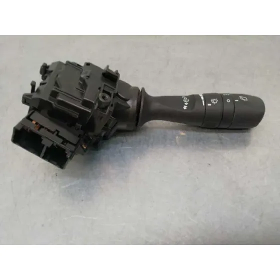 Mando Limpia para Toyota Auris