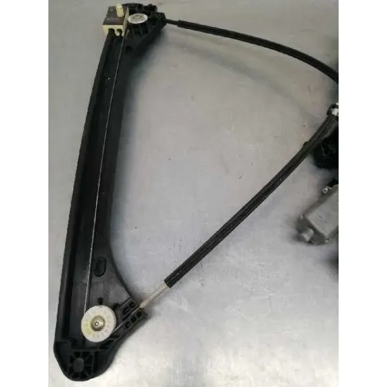 Elevalunas Delantero Derecho para Peugeot 3008