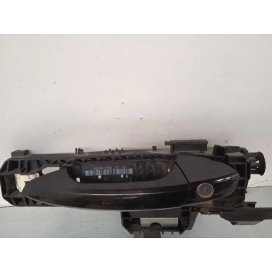 Maneta Exterior Delantera Izquierda para Mercedes-Benz Clase B (W246)
