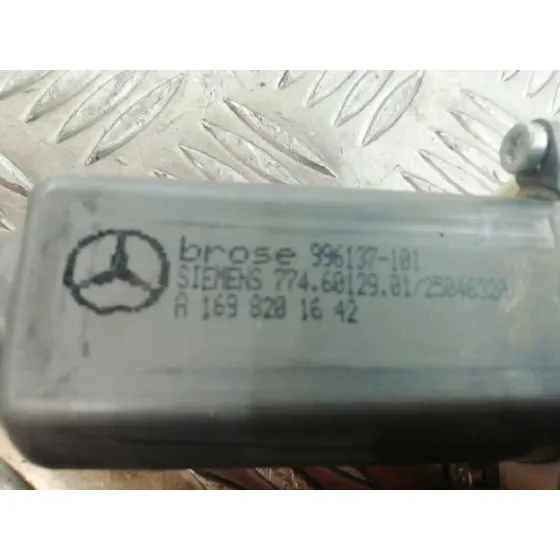 Motor Elevalunas Delantero Derecho para Mercedes-Benz Clase A (W169)