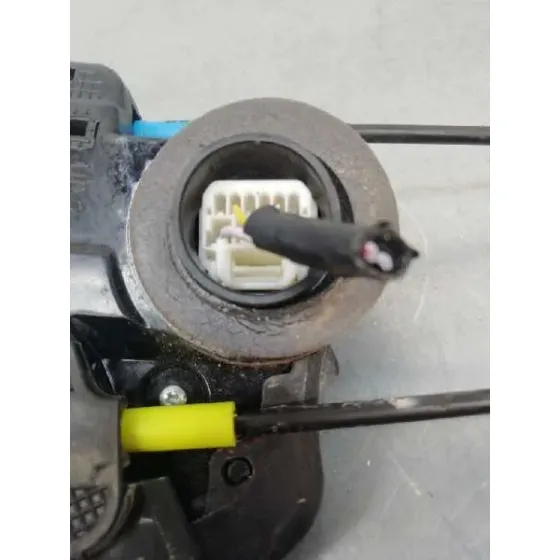 Cerradura Puerta Trasera Derecha para Toyota Auris