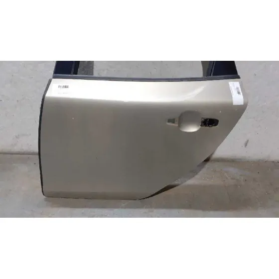 Puerta Trasera Izquierda para Volvo V40