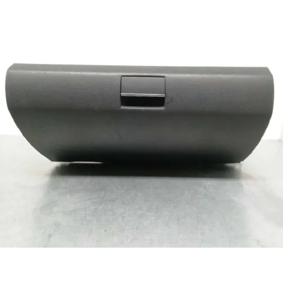 Guantera para Mercedes-Benz Clase A (W169)