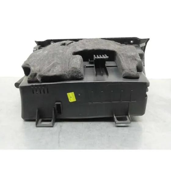 Guantera para Mercedes-Benz Clase A (W169)