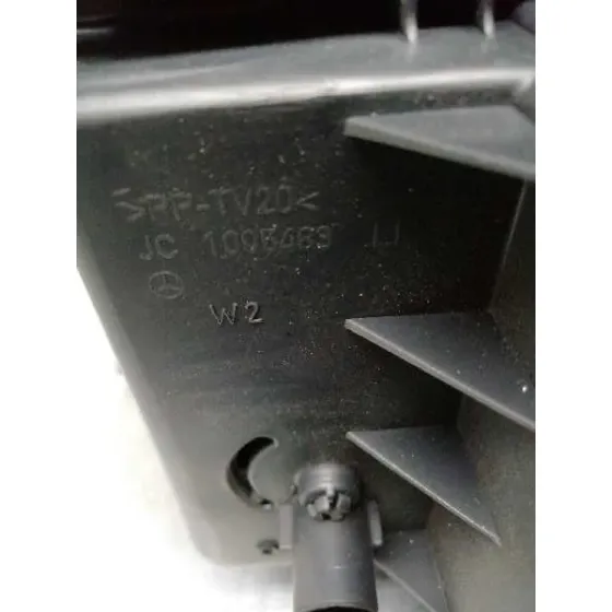 Guantera para Mercedes-Benz Clase A (W169)