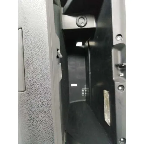 Guantera para Mercedes-Benz Clase A (W169)
