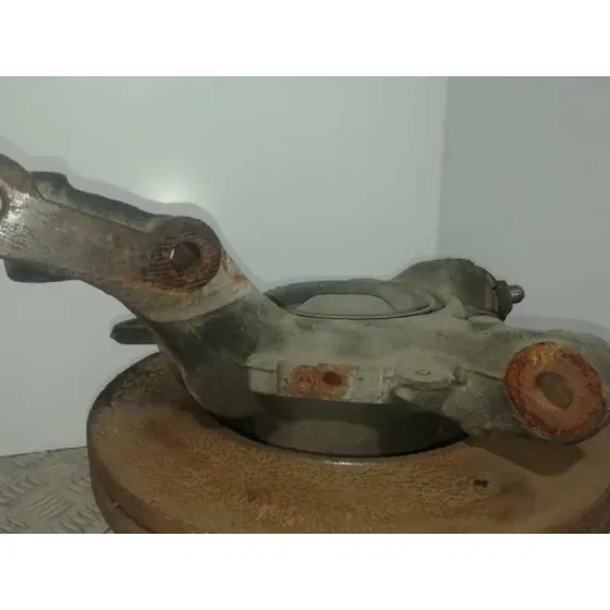 Mangueta Delantera Izquierda para Renault Master Kipper Doka