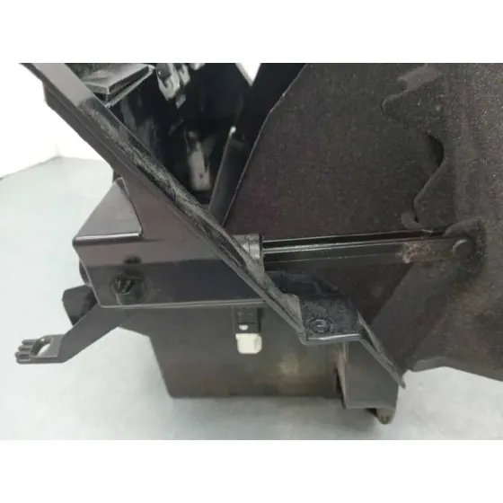 Guantera para Bmw Serie 3 Berlina (E90)