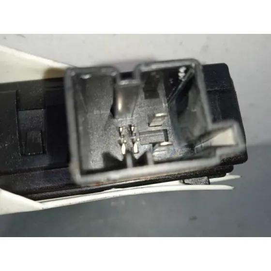 Motor Elevalunas Trasero Derecho para Audi Q7 (4L)