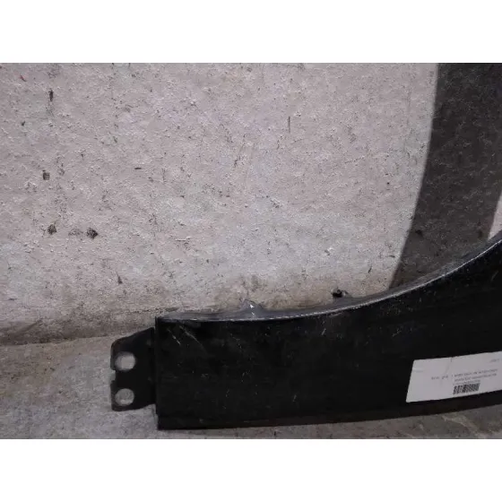 Aleta Delantera Izquierda para Ford Focus Lim. (Cb8)