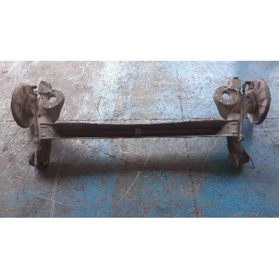 Puente Trasero para Kia Carens ( )