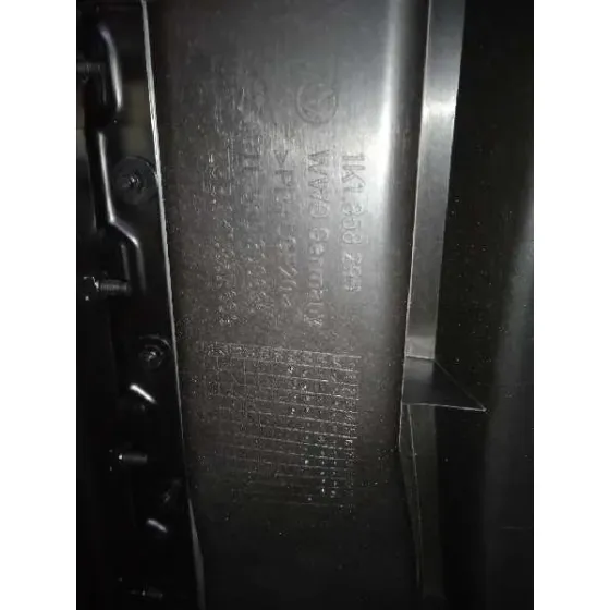 Salpicadero para Volkswagen Golf V Berlina (1K1)