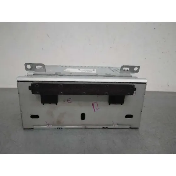 Sistema Audio / Radio Cd para Ford Focus Lim. (Cb8)