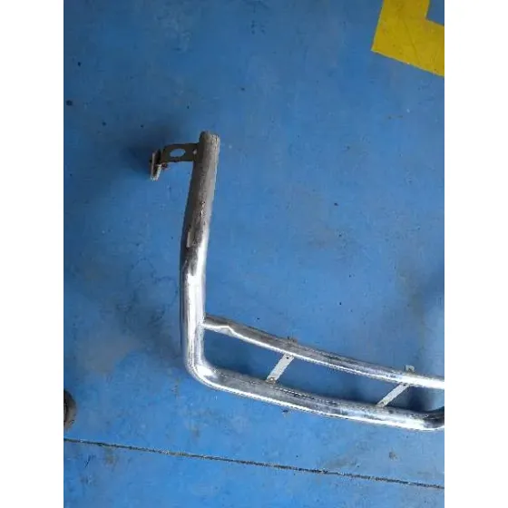 Defensa Delantera para Nissan Almera Tino (V10M)