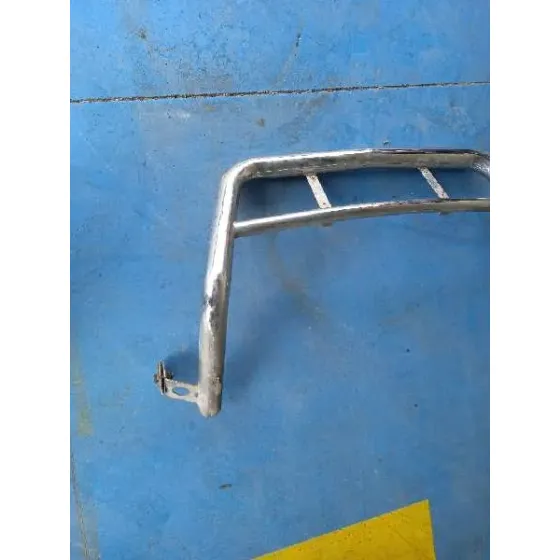 Defensa Delantera para Nissan Almera Tino (V10M)