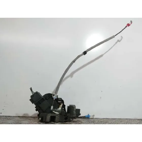 Cerradura Puerta Trasera Izquierda para Ford Mondeo Ber. (Ca2)