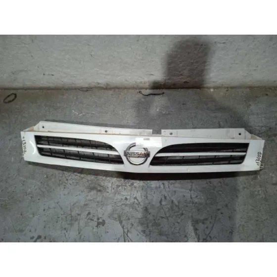 Rejilla Delantera para Nissan Interstar Mod. 04 (X70)