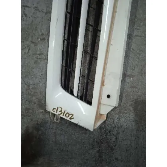 Rejilla Delantera para Nissan Interstar Mod. 04 (X70)