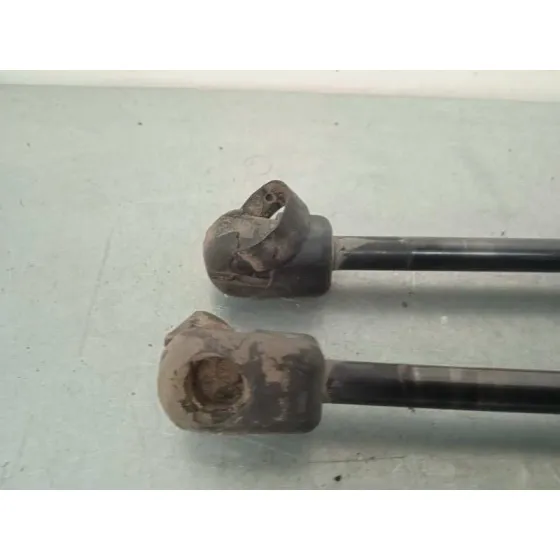 Amortiguadores Maletero / Porton para Hyundai Ix20