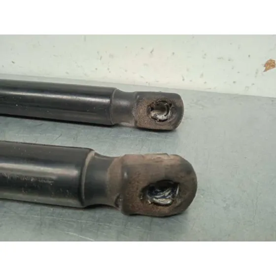 Amortiguadores Maletero / Porton para Hyundai Ix20