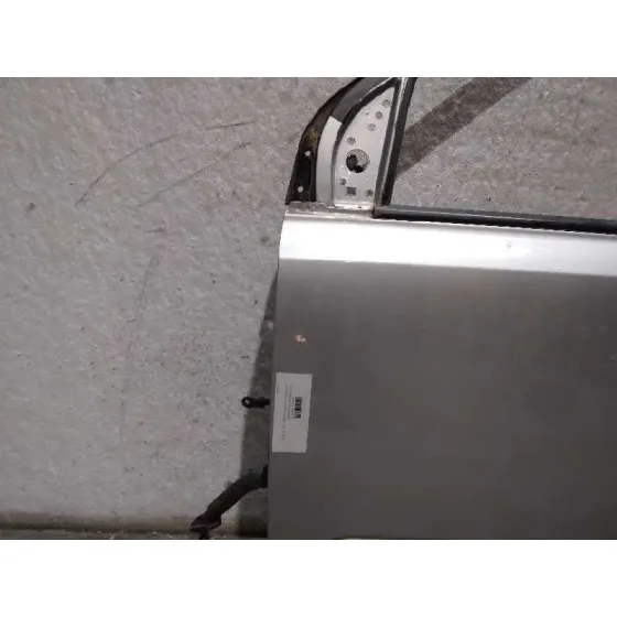Puerta Delantera Izquierda para Kia Carnival