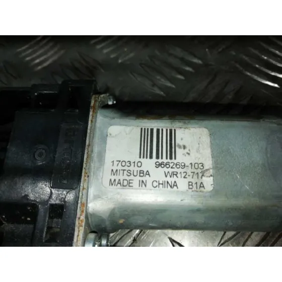 Motor Elevalunas Delantero Derecho para Volvo V40