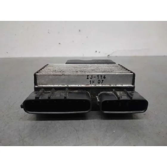 Modulo Electronico para Toyota Avensis Berlina (T25)