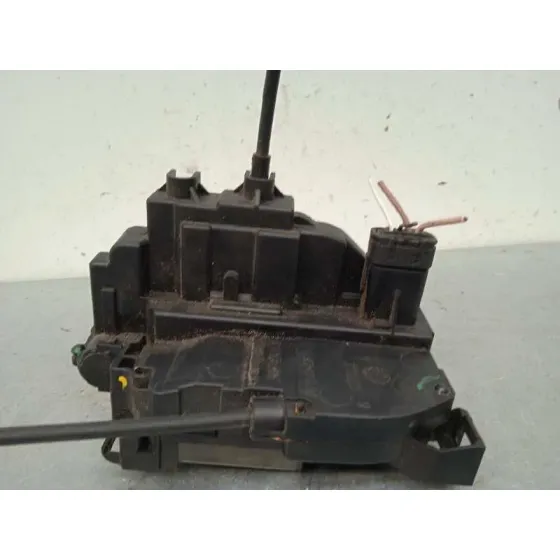 Cerradura Puerta Trasera Derecha para Renault Clio Iii