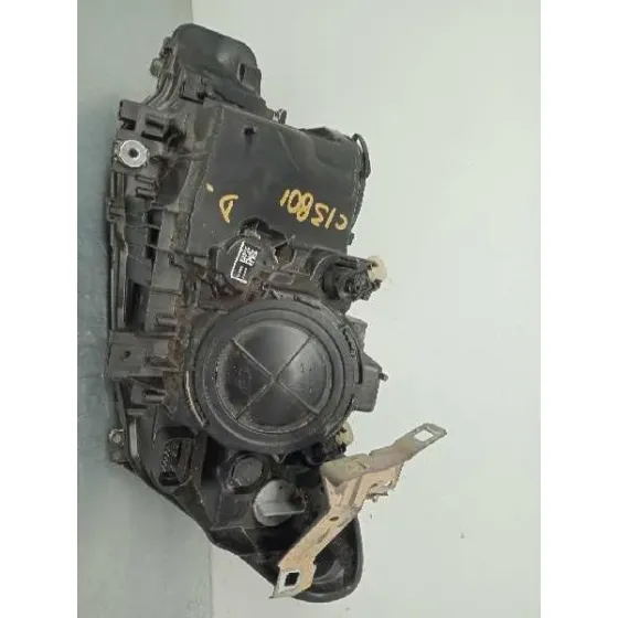Faro Derecho para Bmw Serie 3 Lim. (F30)