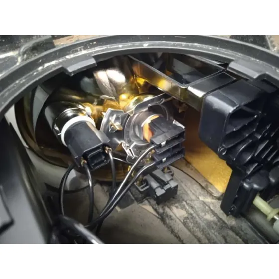 Faro Derecho para Bmw Serie 3 Lim. (F30)