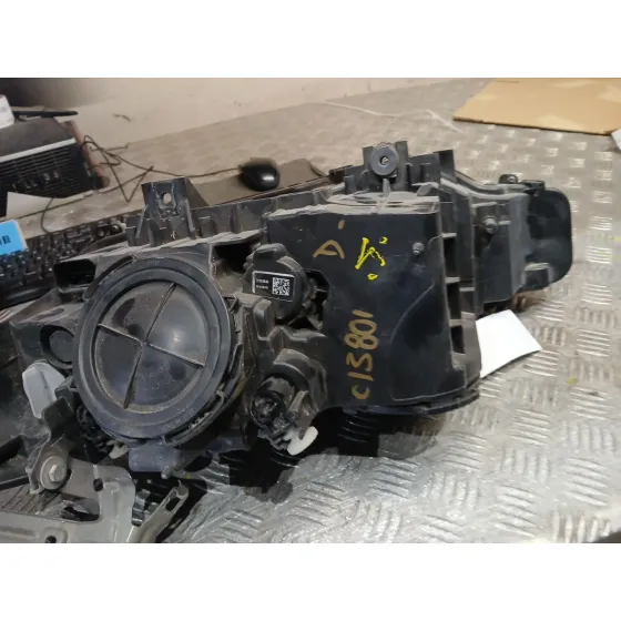 Faro Derecho para Bmw Serie 3 Lim. (F30)