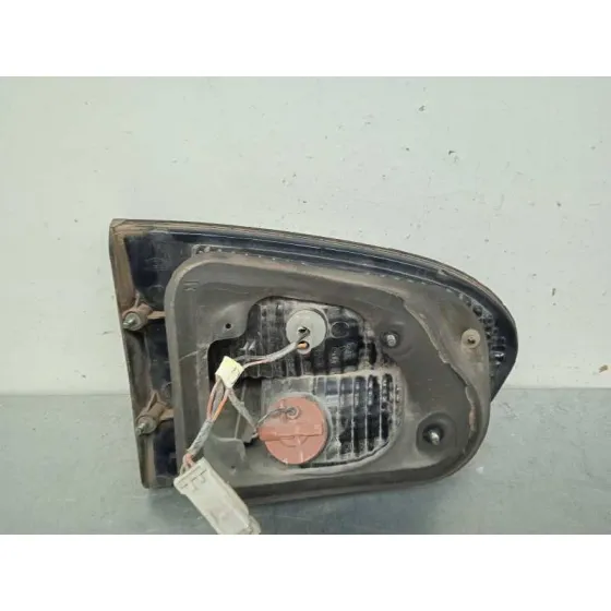 Piloto Trasero Derecho Interior para Hyundai H 1