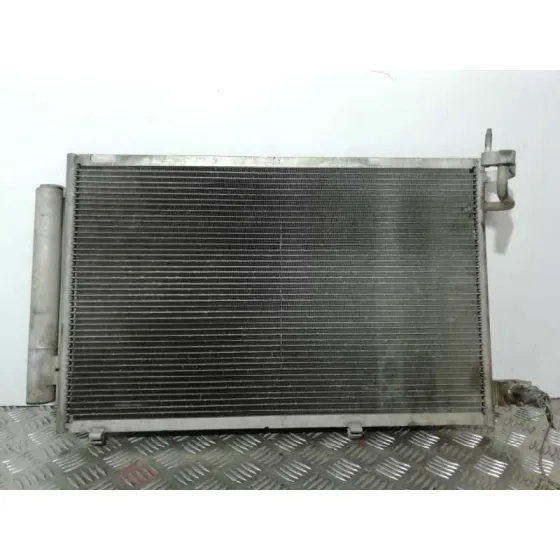 Condensador / Radiador Aire Acondicionado para Ford Fiesta (Cb1)
