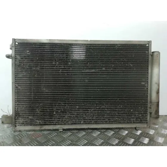 Condensador / Radiador Aire Acondicionado para Ford Fiesta (Cb1)