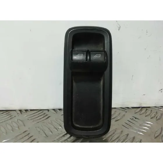 Mando Elevalunas Delantero Izquierdo para Ford Fiesta (Cb1)