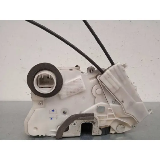 Cerradura Puerta Delantera Derecha para Toyota Yaris