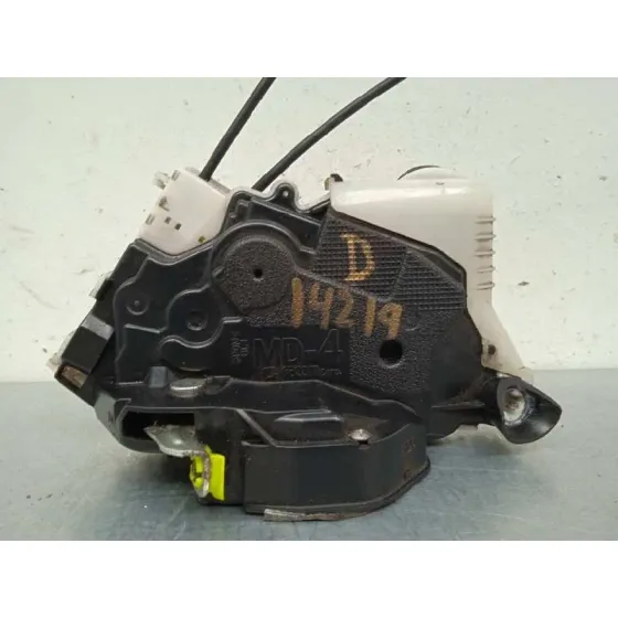 Cerradura Puerta Delantera Derecha para Toyota Yaris