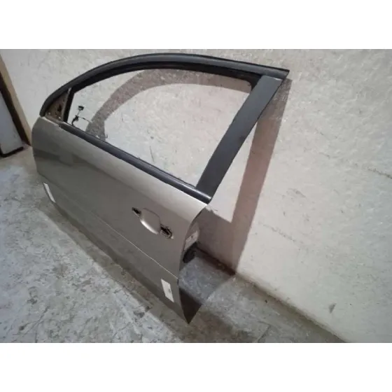 Puerta Delantera Izquierda para Opel Vectra C Berlina