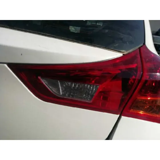 Piloto Trasero Derecho Interior para Toyota Auris