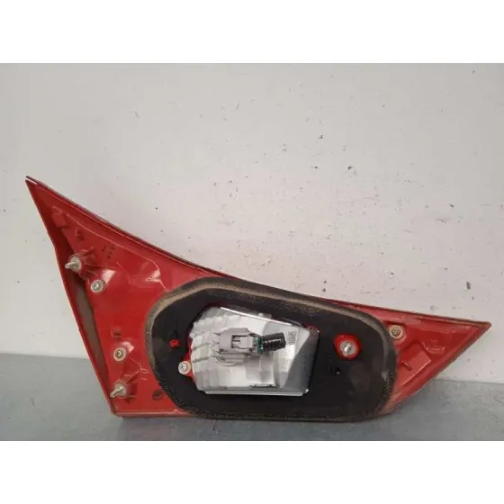 Piloto Trasero Derecho Interior para Toyota Auris